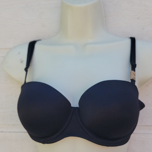 PINK Victoria's Secret Black Bra - Picture 2 of 14